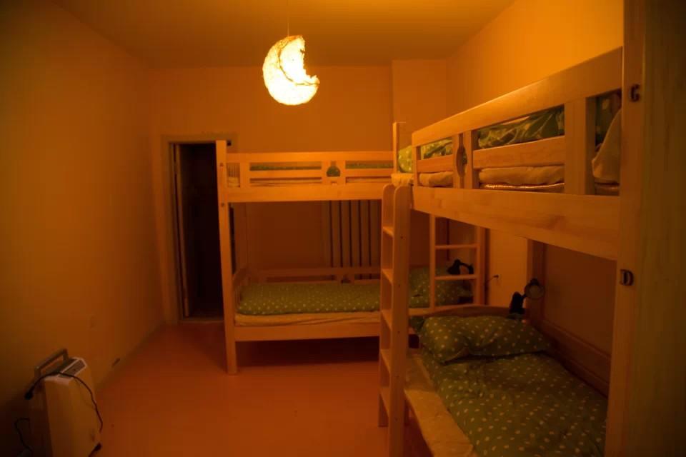 Dalian Buzz Light Year Youth Hostel ภายนอก รูปภาพ
